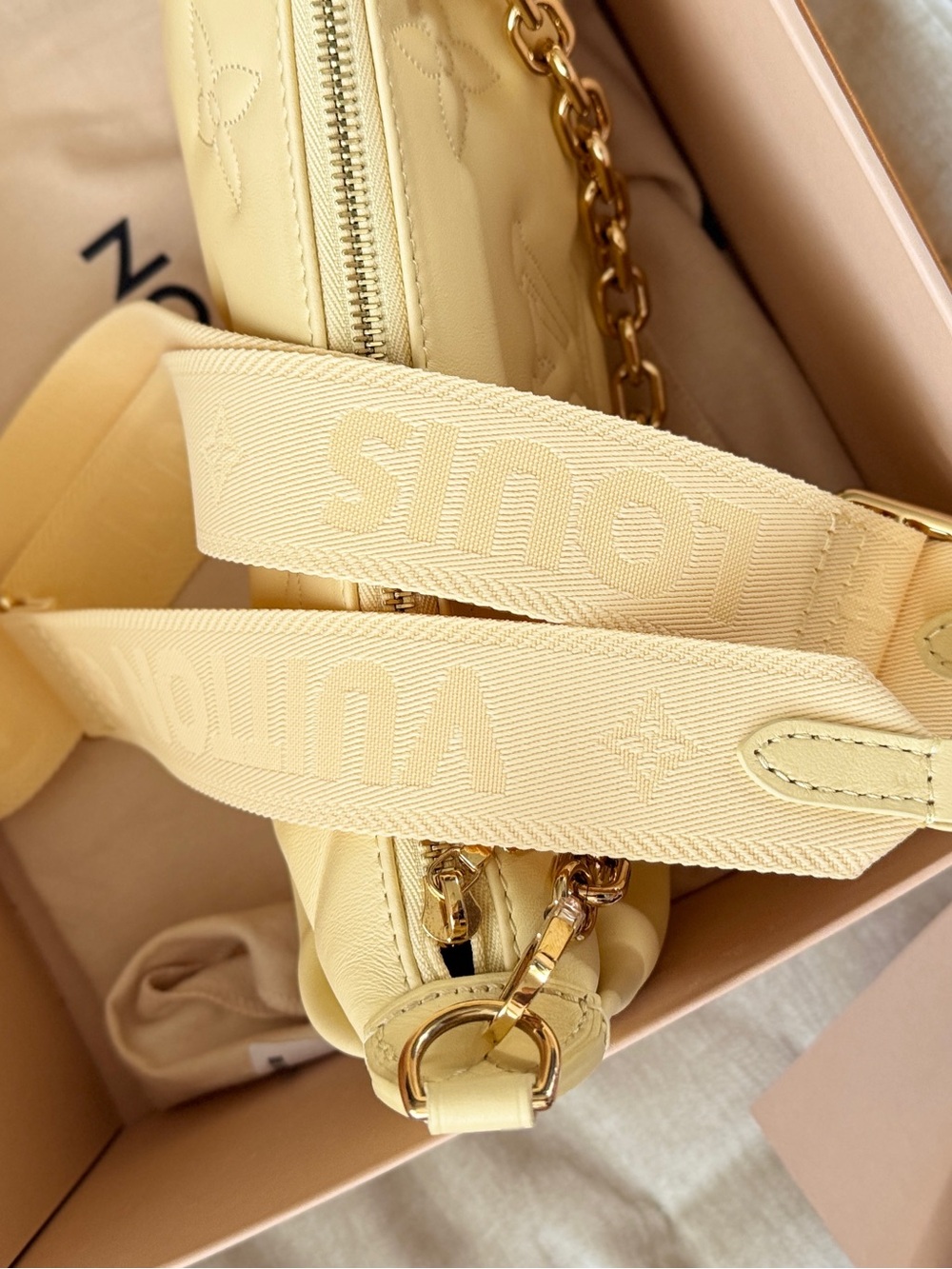 Louis Vuitton Pale Yellow Leather Crescent Shoulder Bag with Gold Chain - Picture 7 of 11